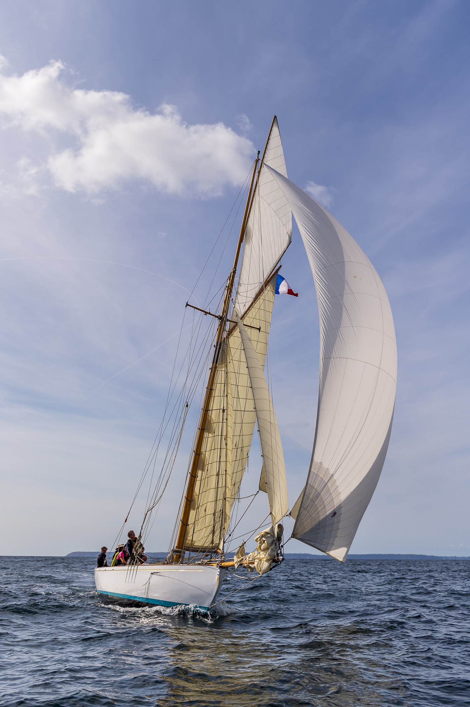 La Hoalen Brest-Douarnenez Classic Finistere est une régate de voiliers classiques magnififiques.